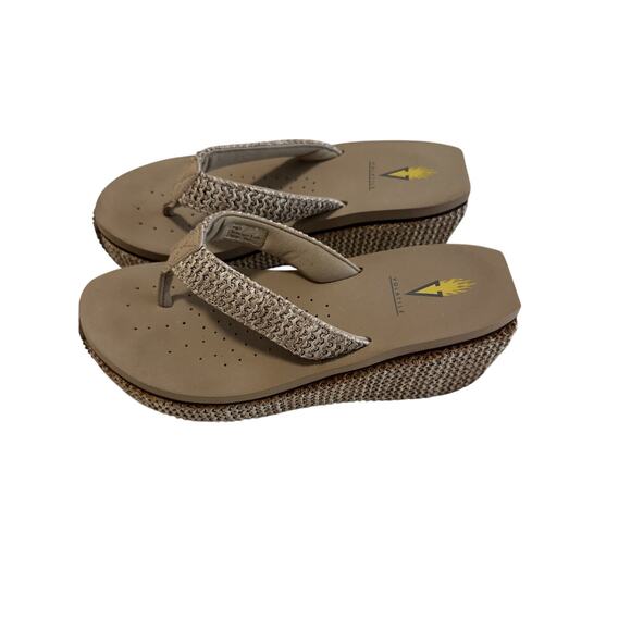 Womens Volatile Island Platform Wedge Flip-Flop Sandals Natural Color Tan Sz 9 - Picture 2 of 11